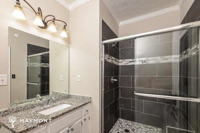 Building Photo - 4806 Castlewood Dr SW