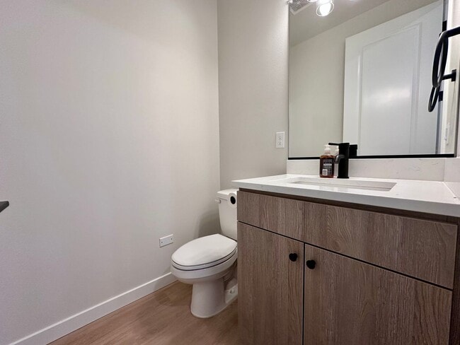 Building Photo - Brand New Built Single-Family Home in Powellhurst-Gilbert!