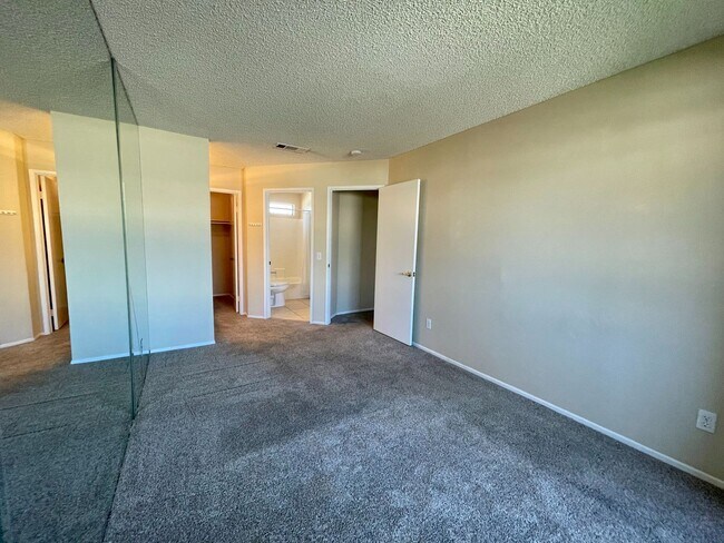 Building Photo - 69609 Karen Way