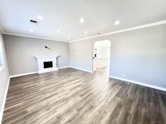 Building Photo - Beautiful 4BR Home in San Jose
