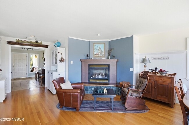 Building Photo - 2611 Janin Way