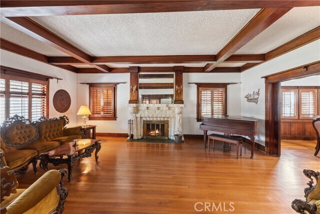 Building Photo - 2167 W 20th St