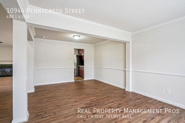 Building Photo - 10944 Pennycress St