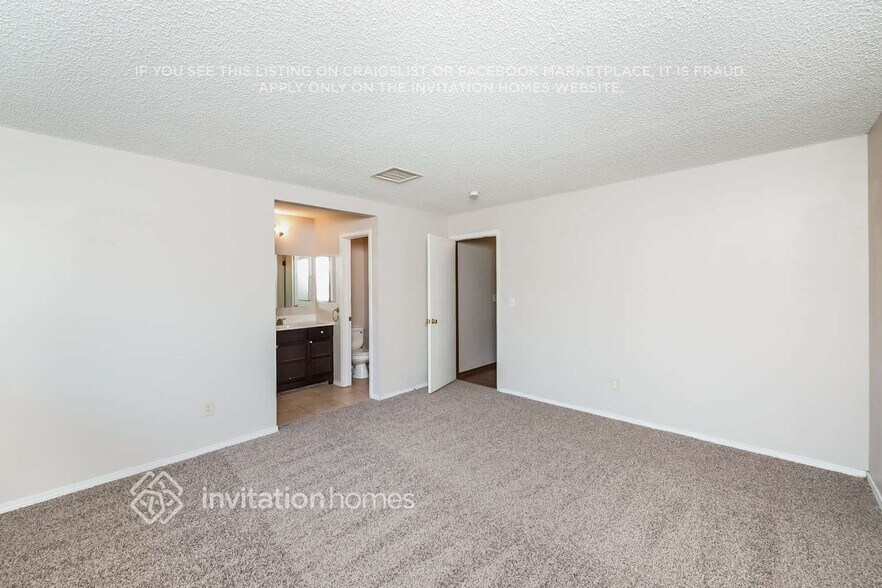Building Photo - 2230 Beacham Dr