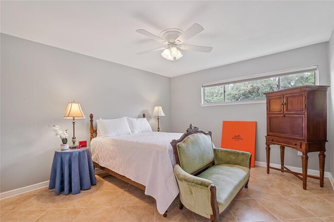 Building Photo - 5143 Cheena Dr