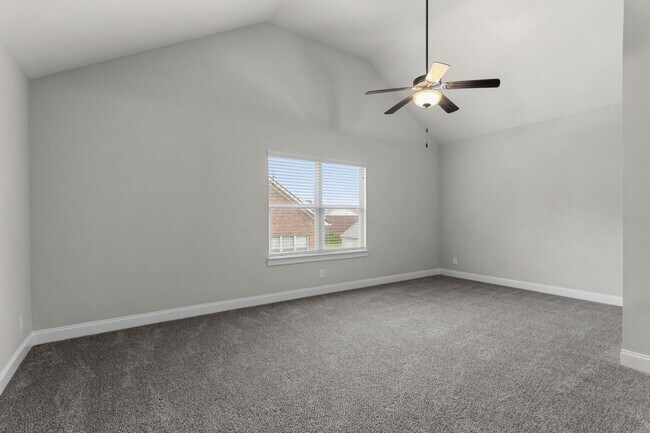 Building Photo - 3BR Home with Bonus Loft & Spa-Inspired Primary Suite