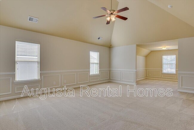 Building Photo - 2079 Willhaven Dr