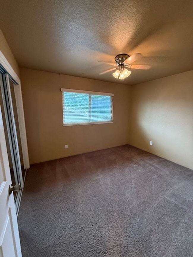 Building Photo - OPEN HOUSE this Wednesday 5pm-6:30pm - Private Redwood Setting | 4BR Home with Family Room, Bar &...