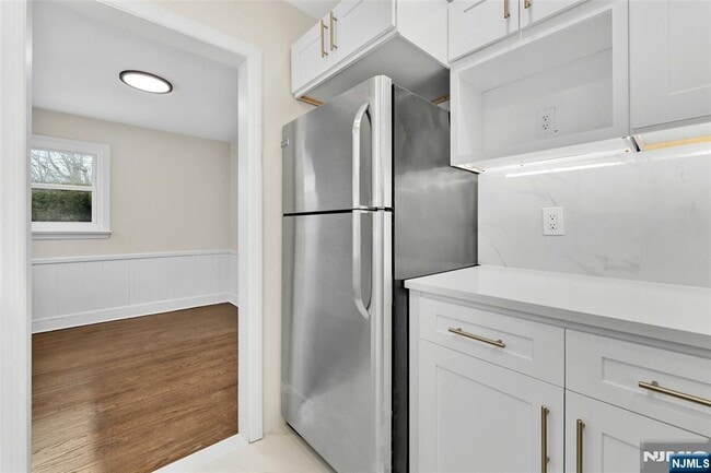 Building Photo - 203 Brinkerhoff St