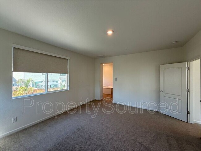Building Photo - 2920 Reyva Dhillon Ln