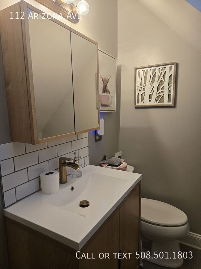 Building Photo - 112 Arizona Ave