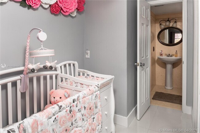 Building Photo - 7505 SW 82nd St