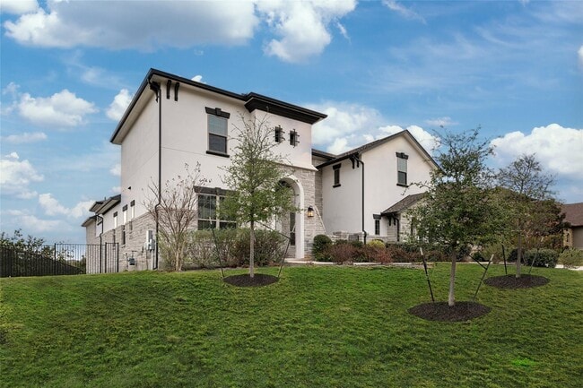 Building Photo - 5801 Davenport Divide Rd