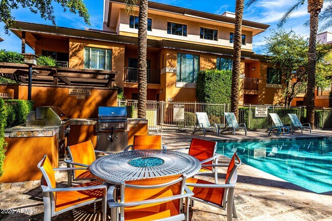 Building Photo - 6940 E Cochise Rd