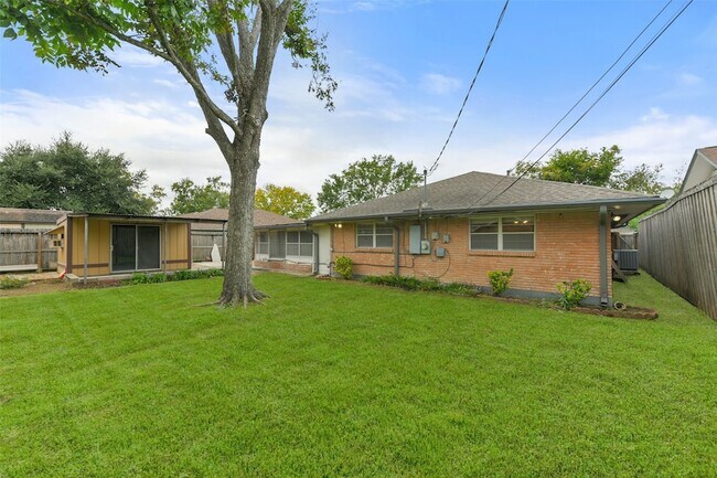 Building Photo - 10515 Eddystone Dr