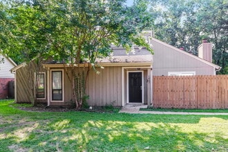 Building Photo - 1407 Sandy Stone Ln