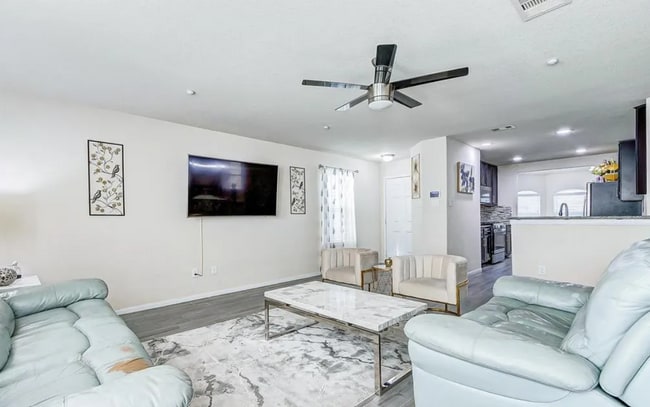 Building Photo - 21126 Fox Hillside Way