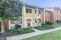 Building Photo - 1 Lawrence Rd