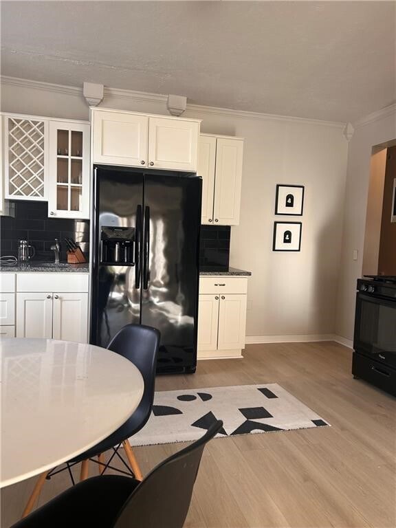 Building Photo - 74 Richmond St