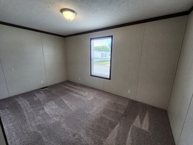 Building Photo - 211 Colorado St