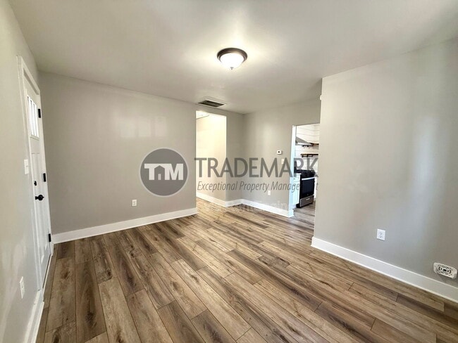 Building Photo - 42 N State St