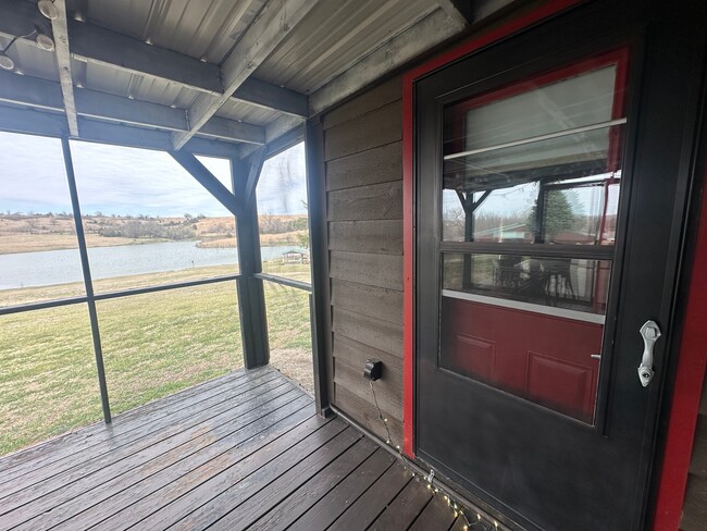 Building Photo - 13325 Brush Creek Rd