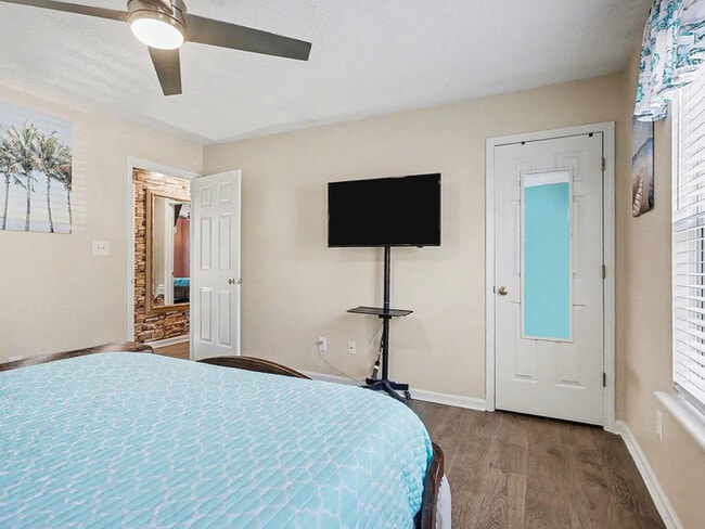 Building Photo - Earn Wealth While Leasing - Like a Homeowner - Lease to Own