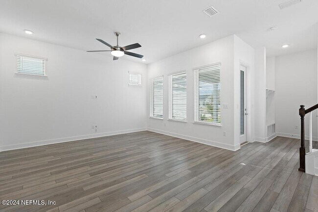 Building Photo - 116 Alston Dr