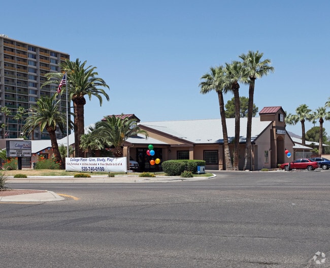 Building Photo - Solaris at Tucson