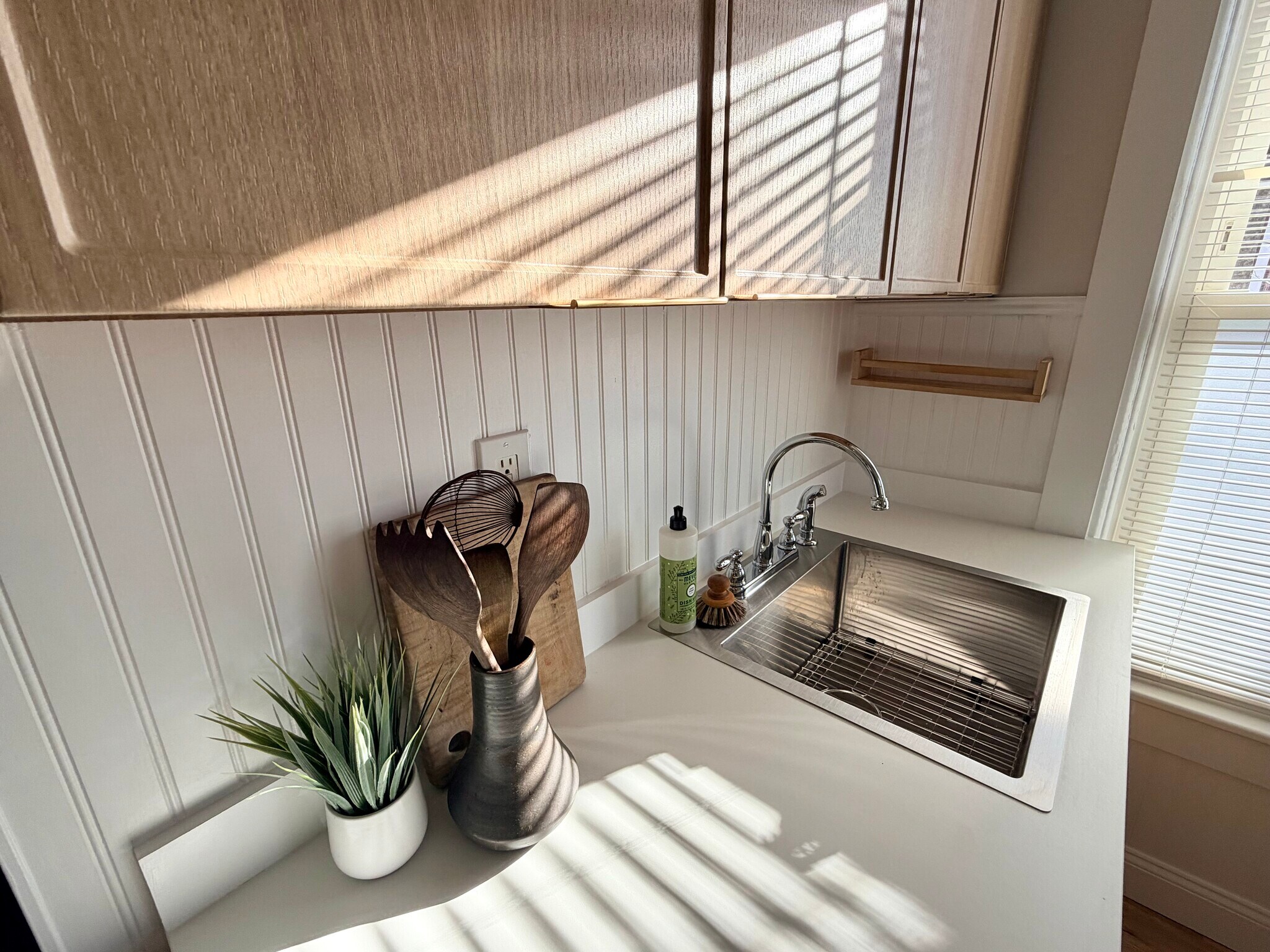 Building Photo - 11 Spring St