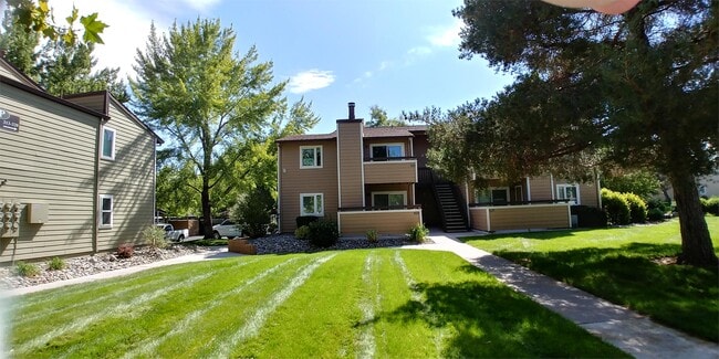 Building Photo - 7680 Bluestone Dr