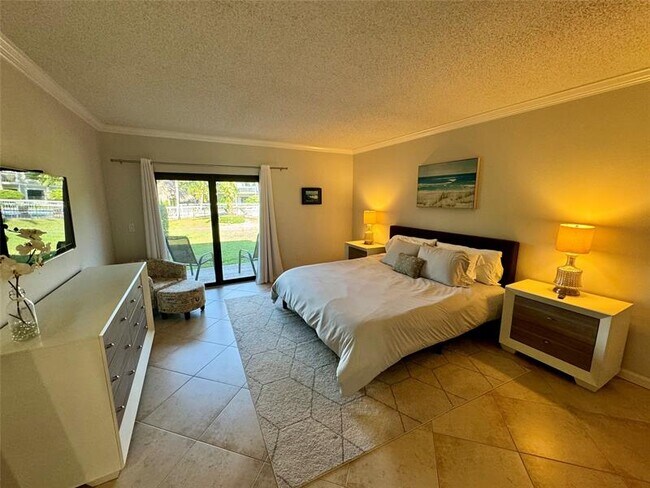 Building Photo - 11863 Wimbledon Cir