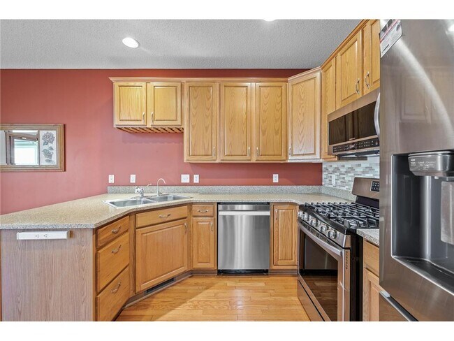 Building Photo - 5046 Yuma Ln N