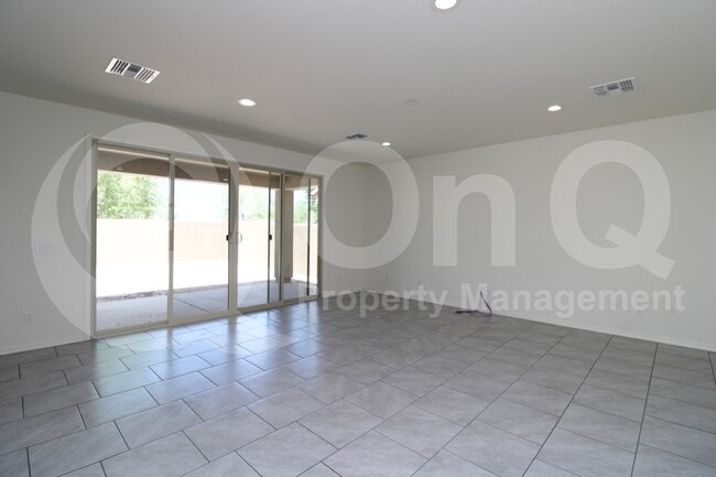 Building Photo - 16090 W Shaw Butte Dr