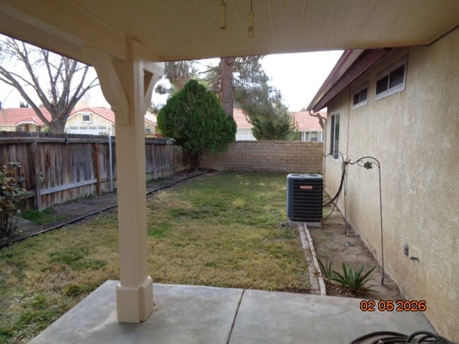 Building Photo - Cute and Clean One-Story West Lancaster Home Offering 1134 sq. ft. and RV Parking