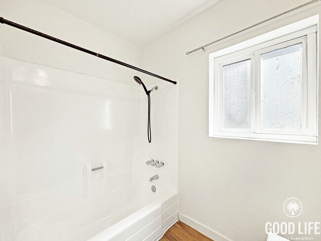 Building Photo - Charming 4BD/3BA 2-Story House in Spring Valley W/ W/D, A/C, Large Balcony, & Community Pool, Par...