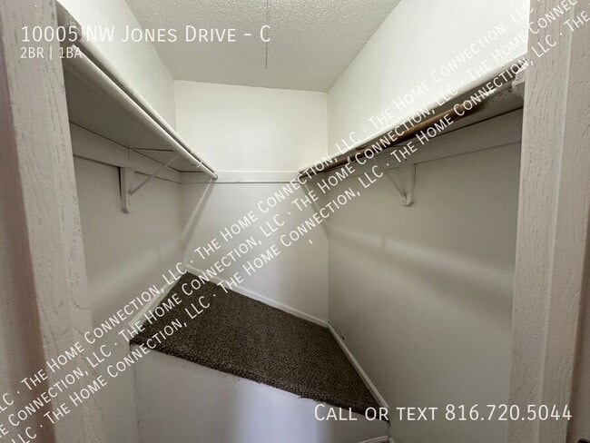 Building Photo - 10005 NW Jones Dr