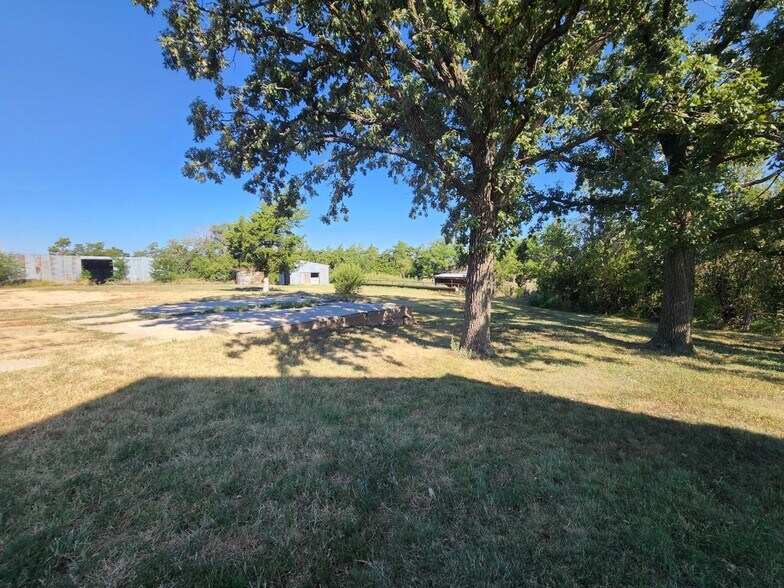 Back yard - 265 19th Rd