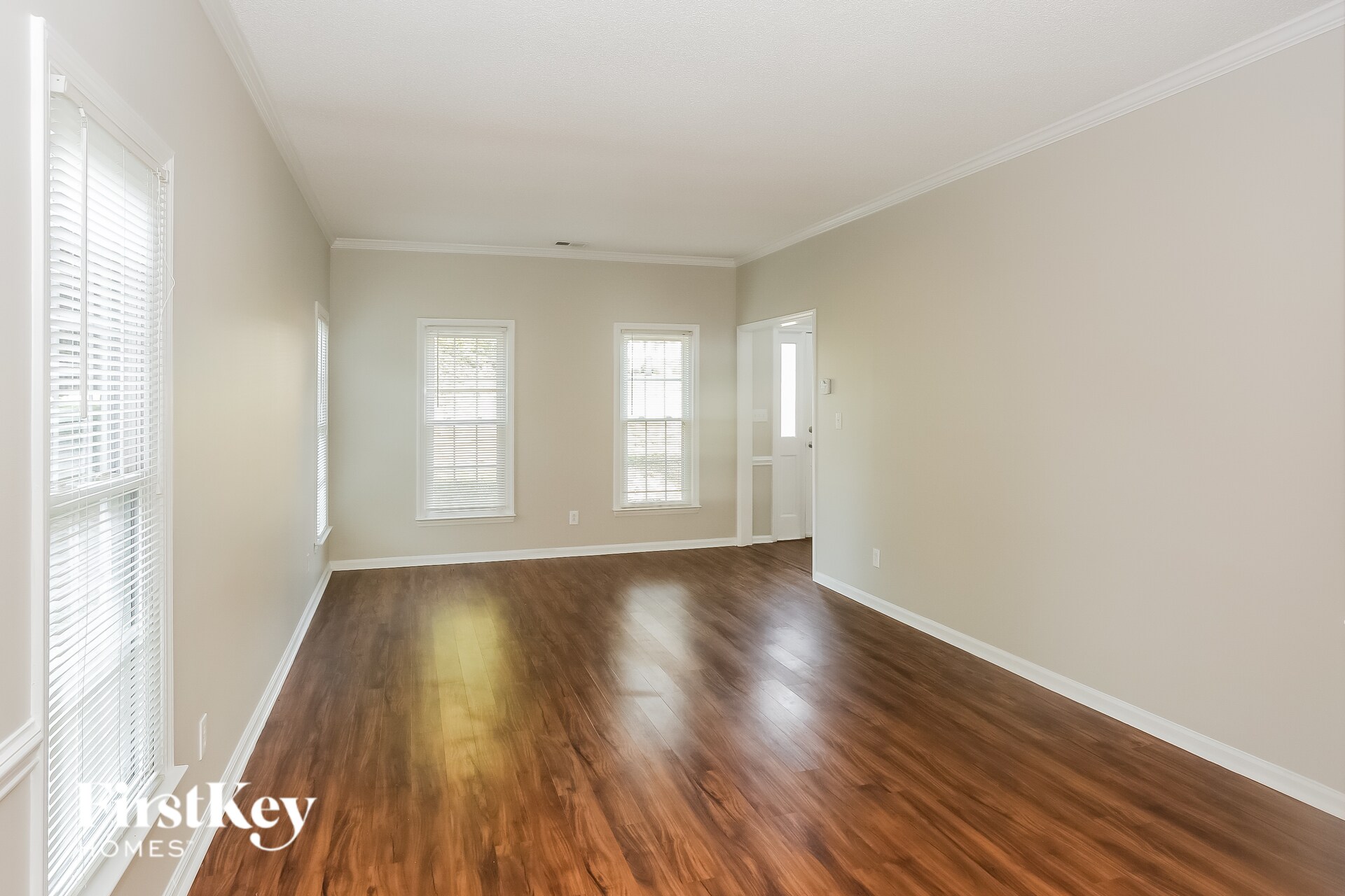 Building Photo - 3883 Meadow Ridge Dr NW