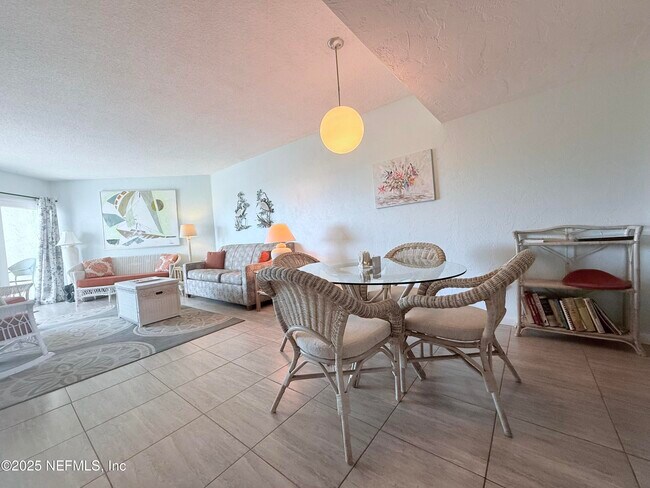 Building Photo - 5650-5A1A A1A S