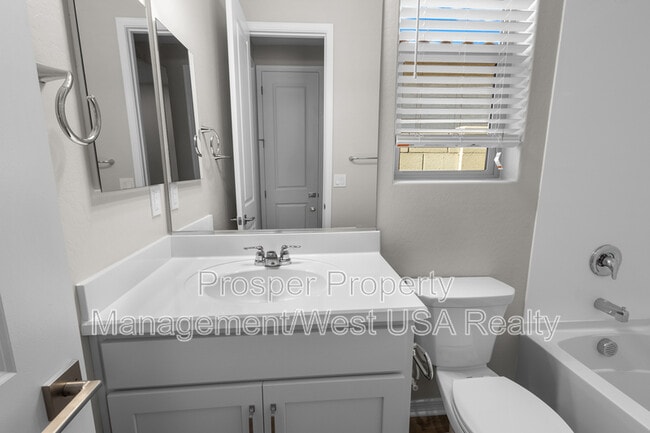 Building Photo - 24094 N 162nd Ln