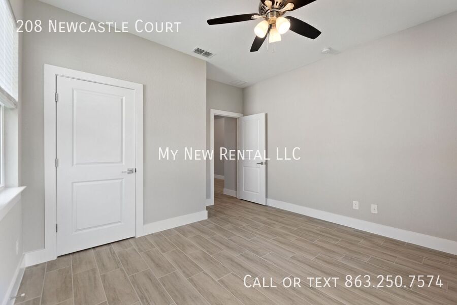 Building Photo - 208 Newcastle