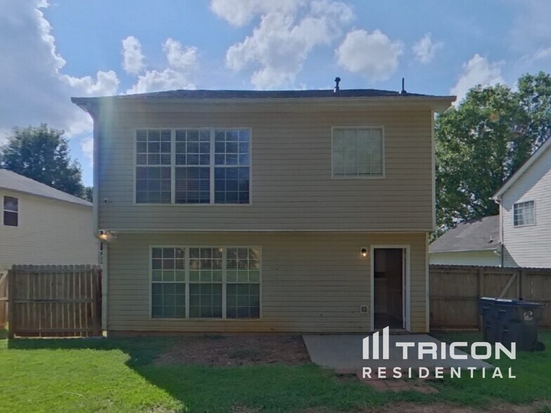 Building Photo - 1132 St Phillips Ct