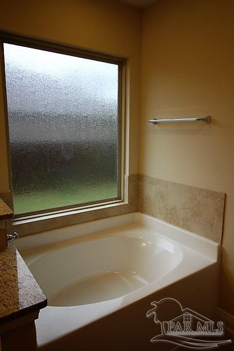 Building Photo - 8864 Spider Lily Way
