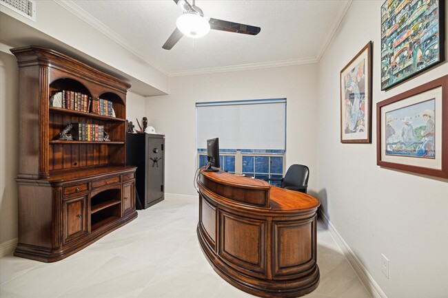 Building Photo - 15406 Old Stone Trail