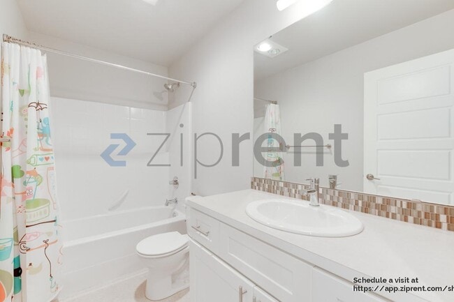 Building Photo - 19225 Damson Rd