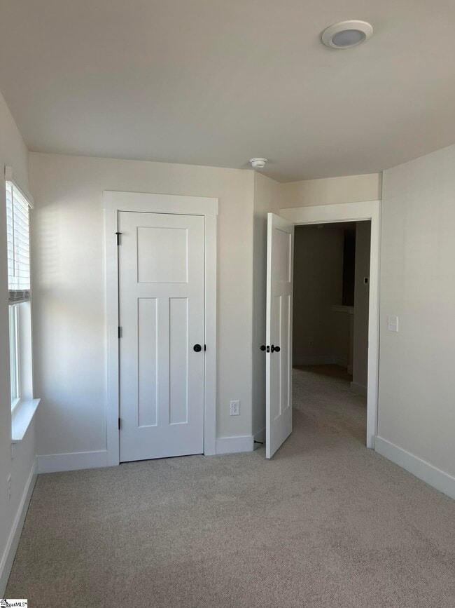 Building Photo - 1327 Maplesmith Wy