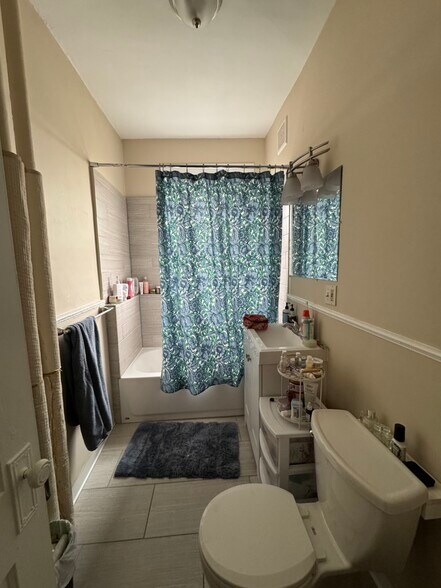 Building Photo - 18 Kilmarnock St