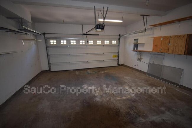 Building Photo - 20789 SW Murphy Ln