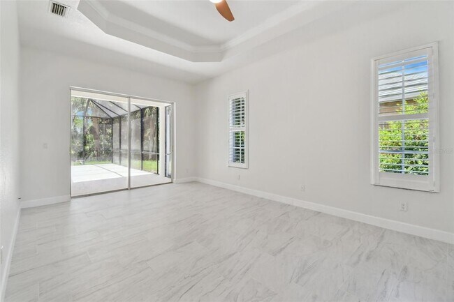 Building Photo - 13792 Long Lake Ln